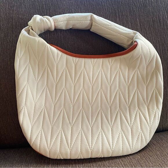 Matmazel cream colored texture purse - Picture 5 of 9